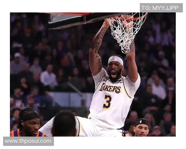 麦克布莱德上篮不中 克里斯蒂反击2+1